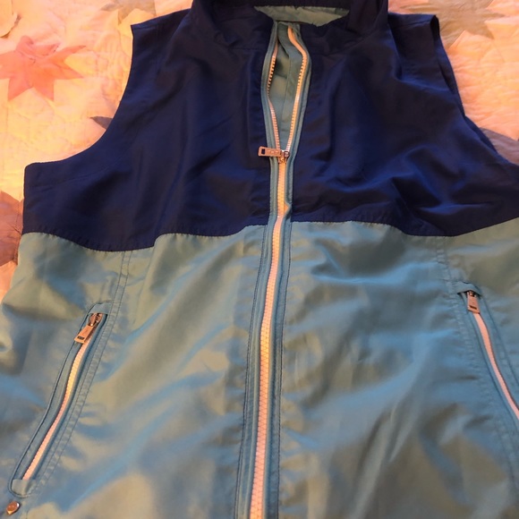 Ralph Lauren nylon two tone vest - Picture 1 of 7